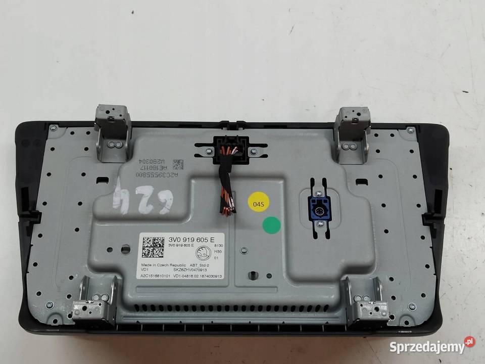 WYŚWIETLACZ 3V0919605E Skoda Superb III 2015 Liczniki i zegary sprzedam