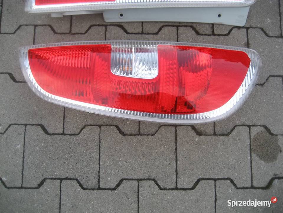 skoda roomster lift 1015r lampa tył prawa lewa wielkopolskie Rakoniewice