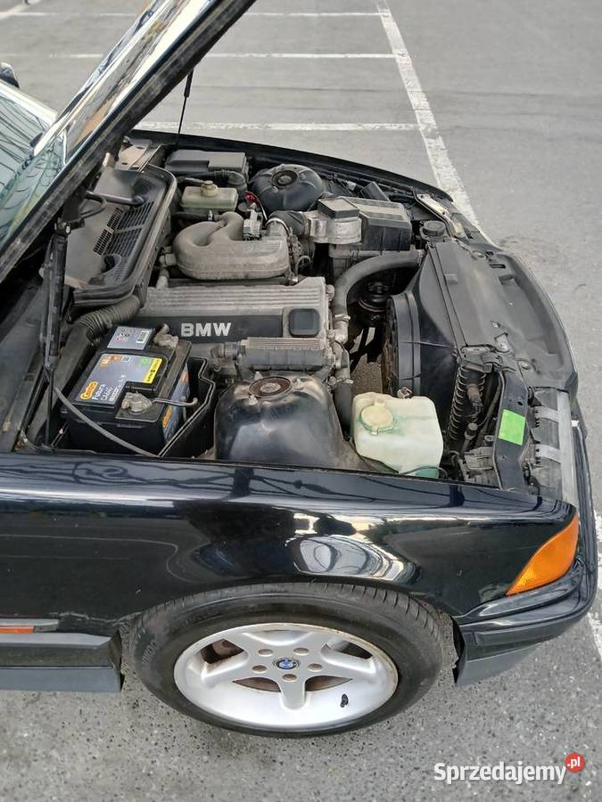 1995 BMW 318is E36 M42 Coupe w kolorze Schwarz Kraków sprzedam