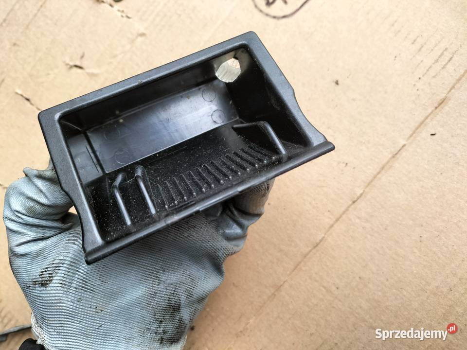 OPEL ASTRA F POPIELNICZKA