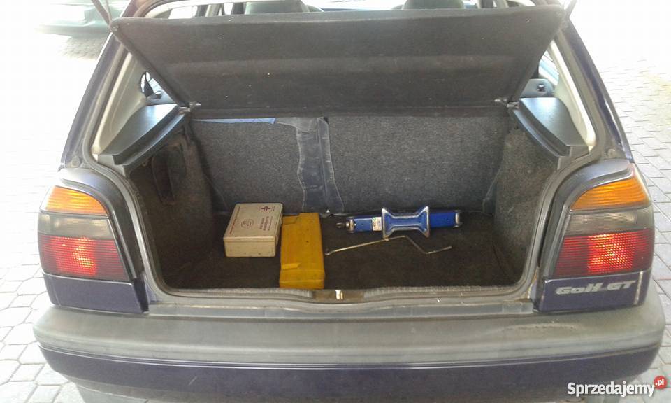 Golf III 18 GT 96r 5 drzwina życzenie LPG opłaty Puck