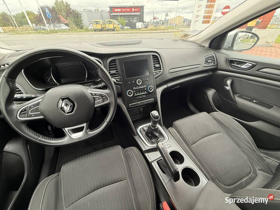 Renault Megane IV 2019 r 4/5