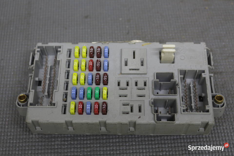 FIAT CROMA 2 SKRZYNKA BEZPIECZNIKÓW 46846745 CPL osobowe Prochowice