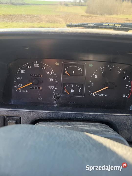 Daihatsu Feroza 16 benzyna 95KM Gościszów