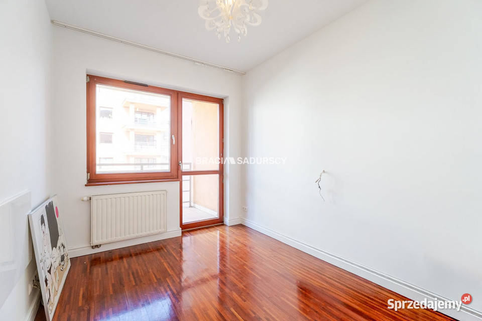 Mieszkanie Kraków Poznańska 8279m2 3pokojowe małopolskie