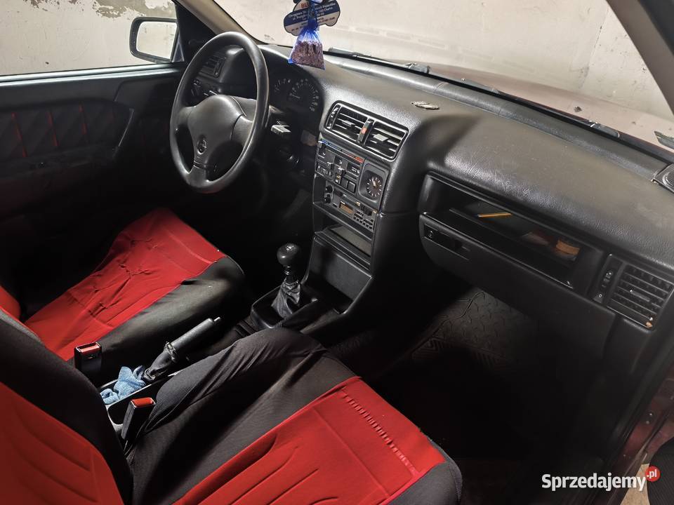 Opel Vectra A 18 BGAZ 1992 sprzedam