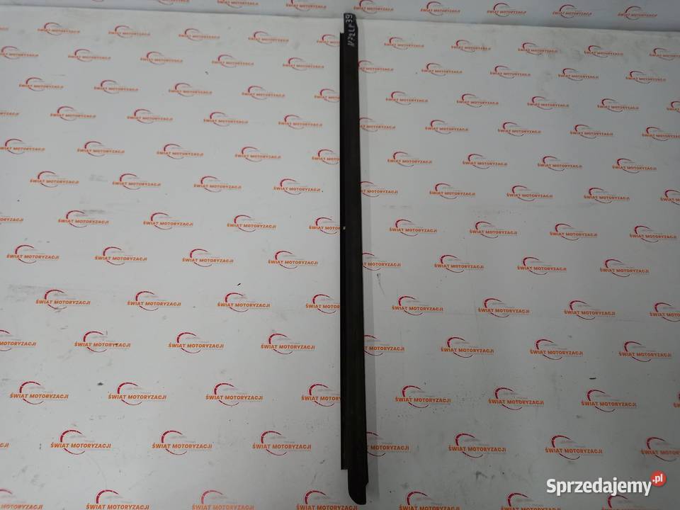 LISTWA ZGARNIAJĄCA LEWY PRZÓD JEEP PATRIOT 0711 osobowe świętokrzyskie Kielce