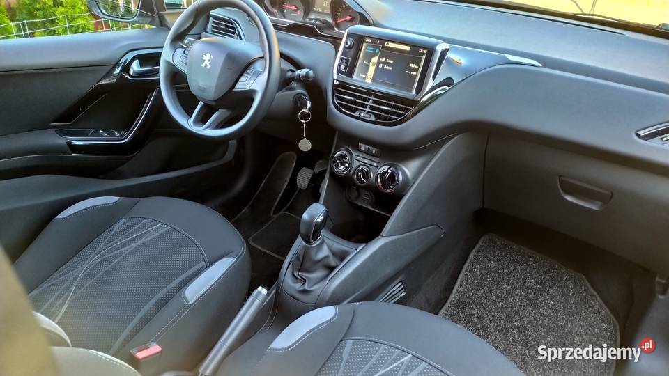 Peugeot 208 Benzyna 10 2013 Bezwypadkowy oszczę 208 Toruń sprzedam