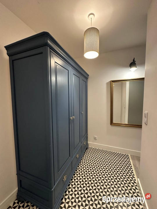 Do wynajęcia bezpośrednio mieszkanie dwu 3 piętra i więcej