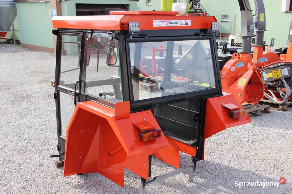 Kabina Do Ciągnika MF255 Szyszka DLUX Rogóźno