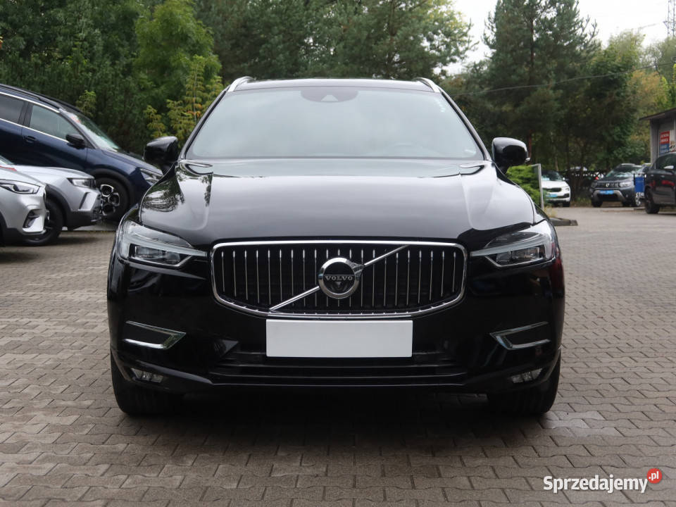 Volvo XC60 B5 AWD sprzedam