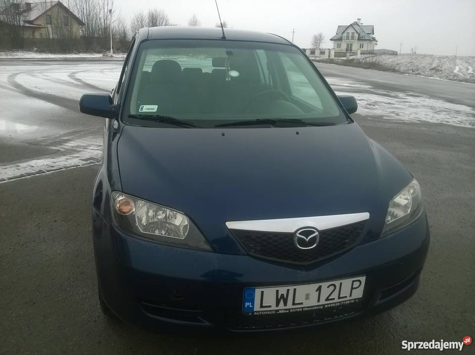 Mazda 2 2004