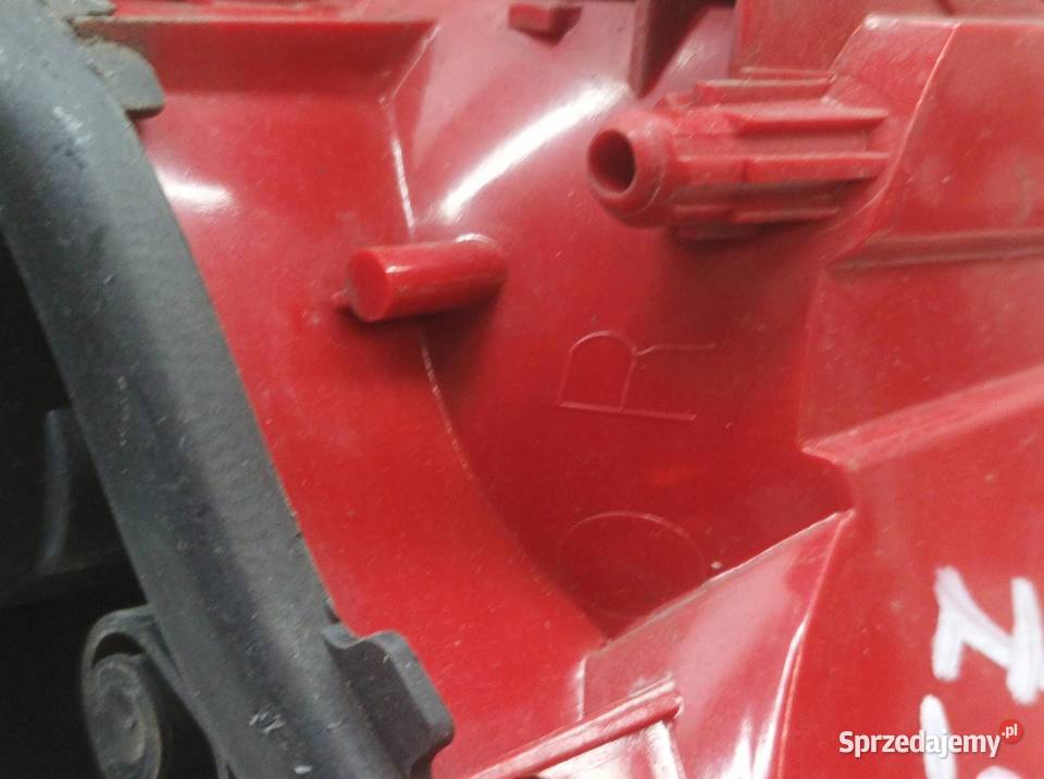 LAMPA TYŁ PRAWA EU Peugeot 3008 I 20092016