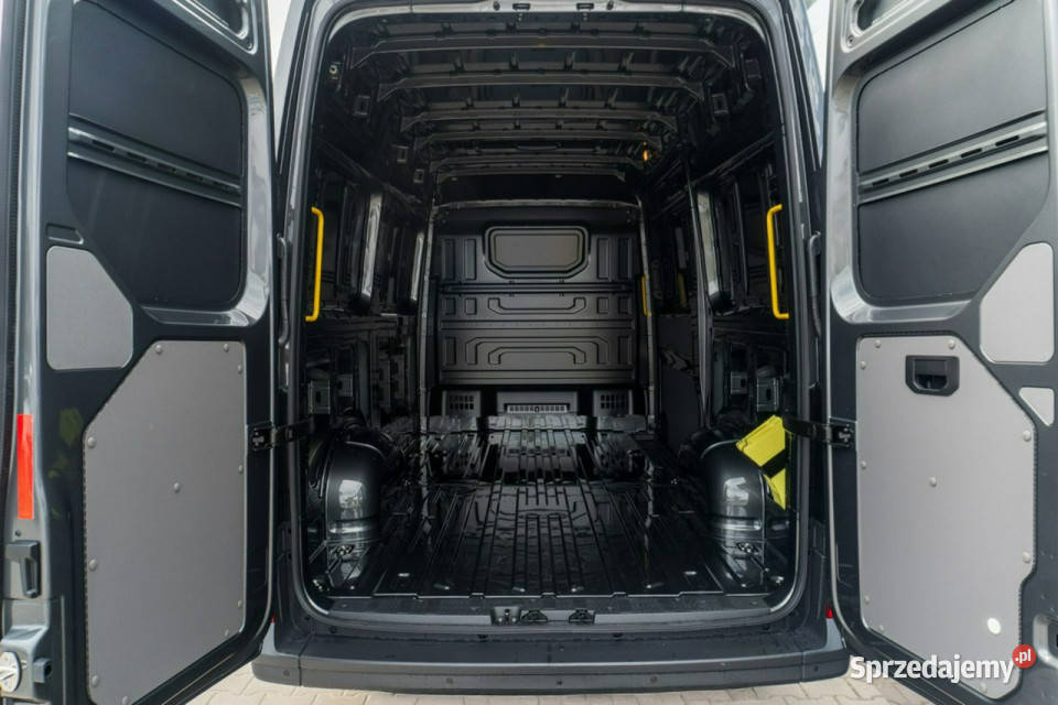 Volkswagen Crafter FL Furgon L3 20 TDI 177 automatyczna łódzkie Łódź sprzedam