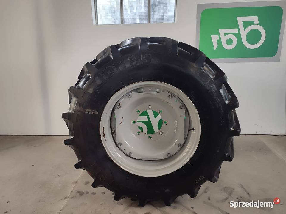 Koło przednie R28 MASSEY FERGUSON 6714 Wilkowo sprzedam