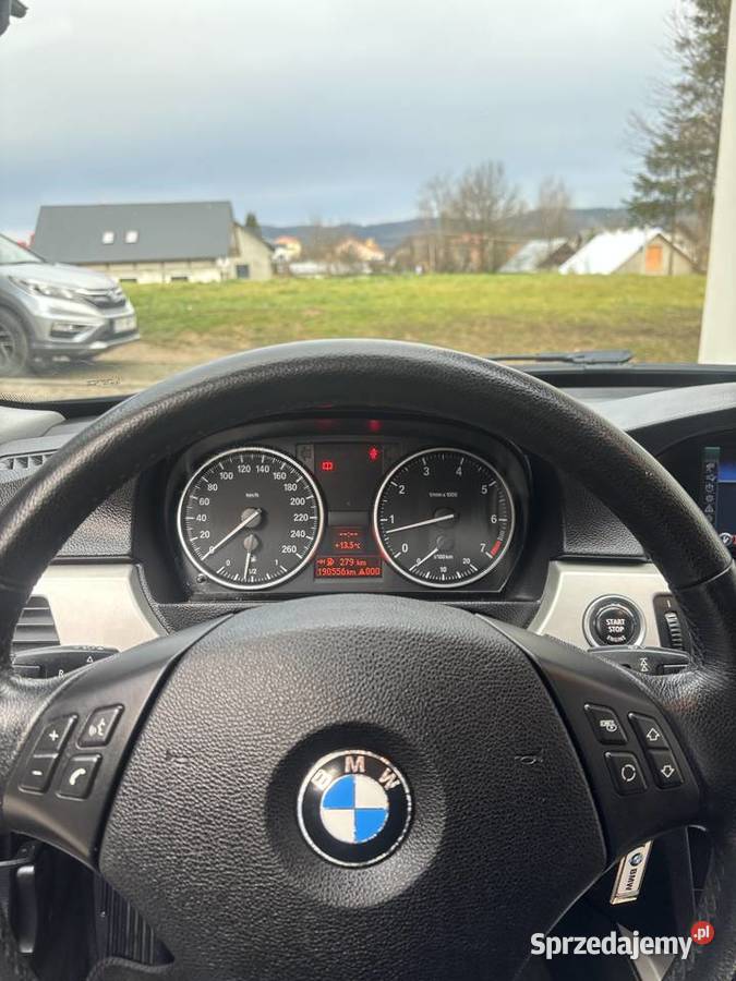 BMW Seria 3 E90 318i 143 2010 190 iDrive sprzedam