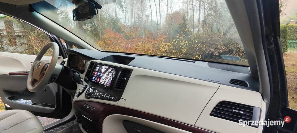 Toyota Sienna 35 V6 XLE AWD stan Doposażona Warszawa