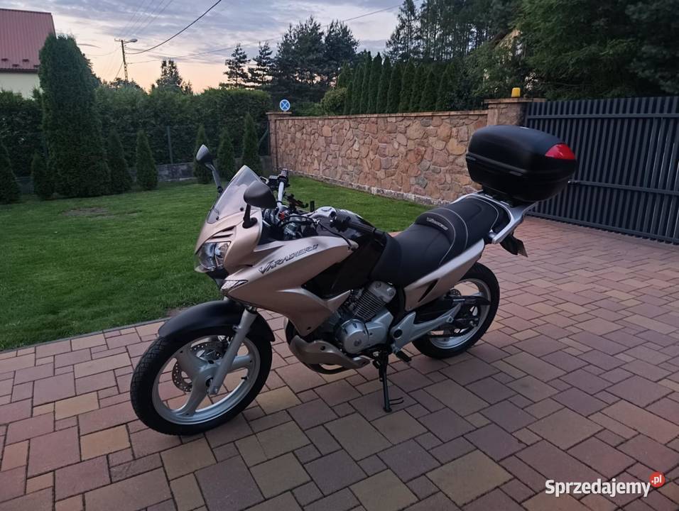Honda Varadero XL 125 z 2008 roku RATY Honda Żabno