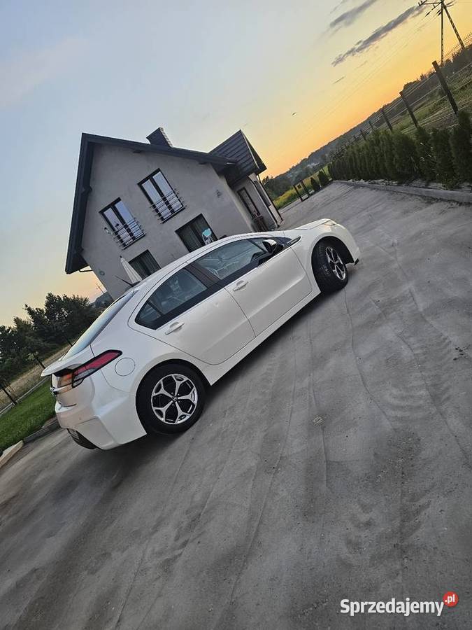 Opel Ampera Garwolin