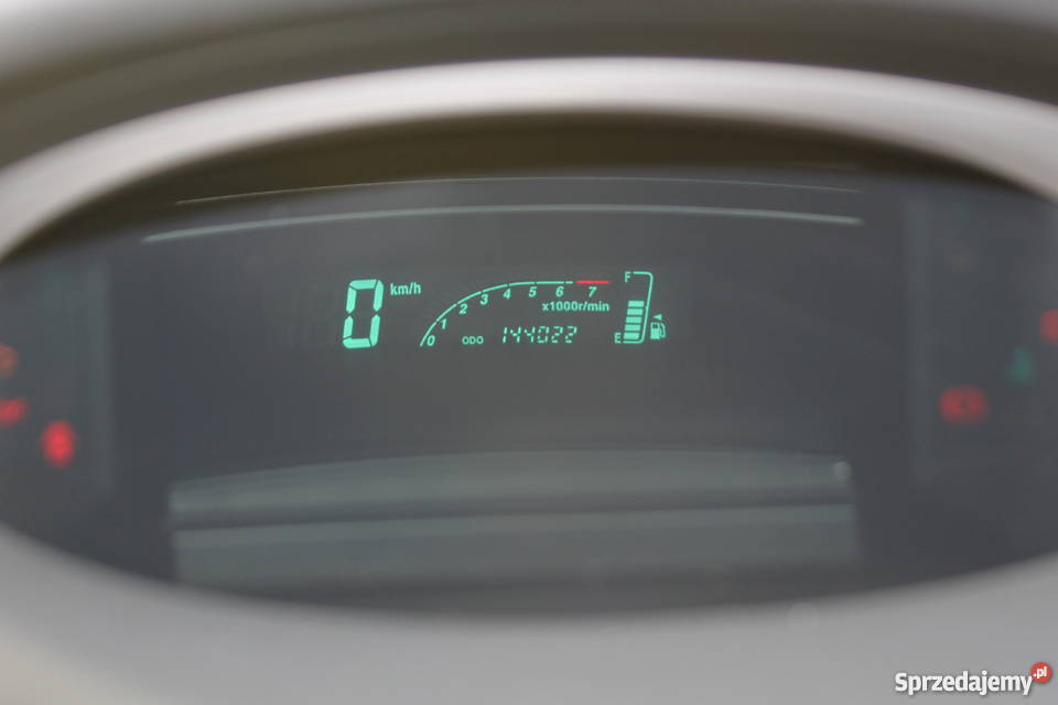 Toyota Yaris 5d 10 klima ABS CD Luboń