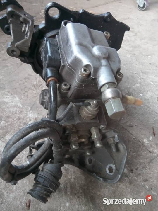 Pompa wtryskowa Volvo V40 silnik 19 diesel Układ paliwowy Bełżyce