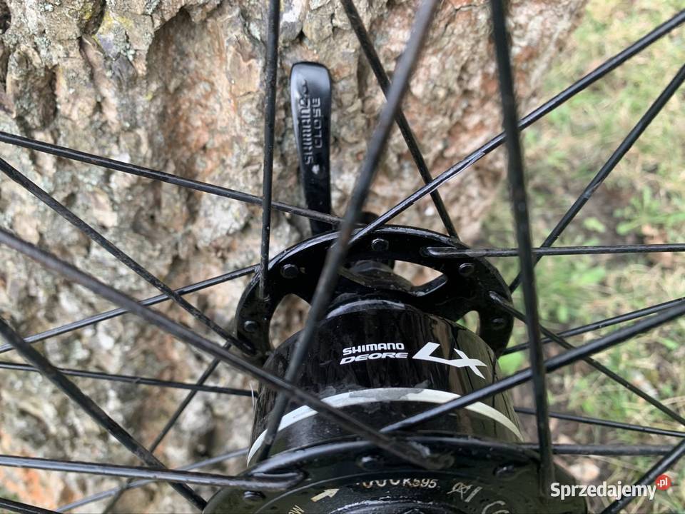Koło rowerowe 28 z dynamem Deore LX