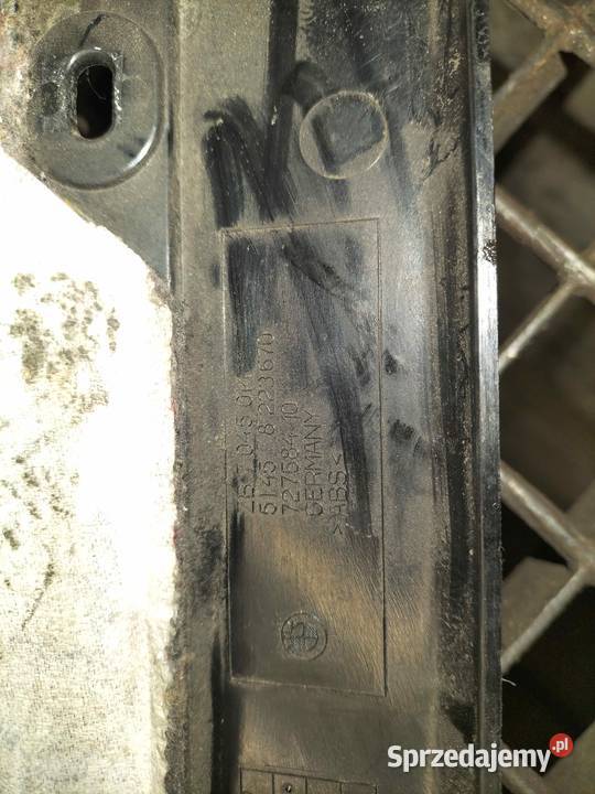 Dolna osłona deski rozdzielczej BMW E65 E66 osobowe Poręba