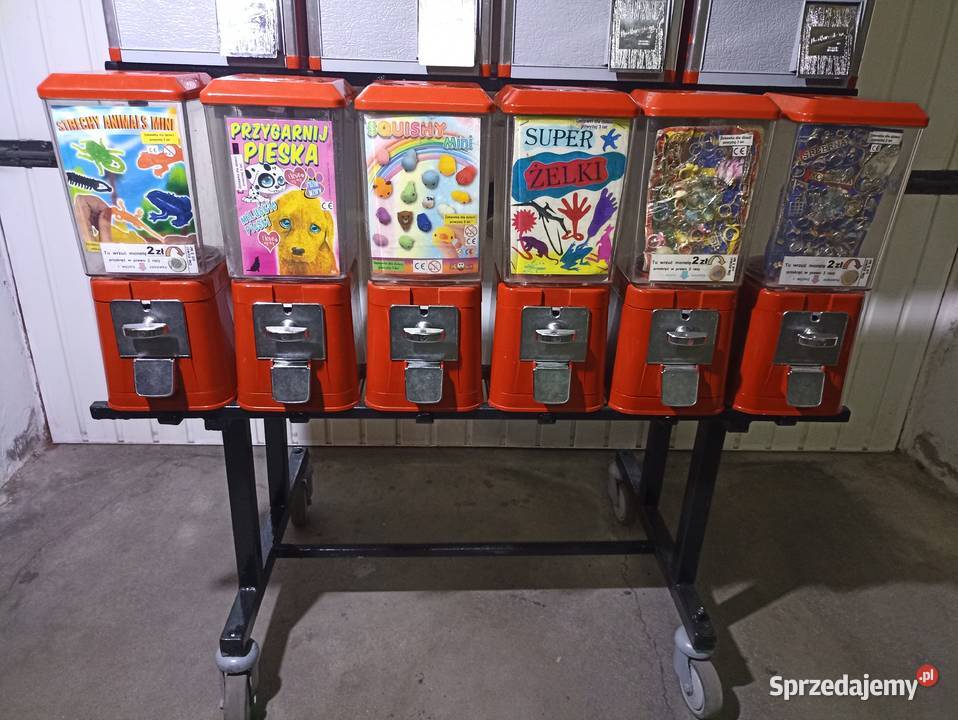 Automat do sprzedaży zabawek i pamiątek w zachodniopomorskie Kołobrzeg