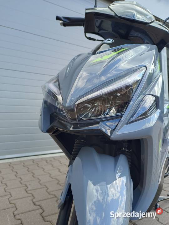 Skuter Spalinowy Barton Flash 50 Homologacja benzyna Kobiele Wielkie