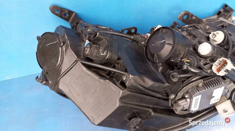 LAMPA REFLEKTOR LEWY PRZÓD INFINITI M35 M45