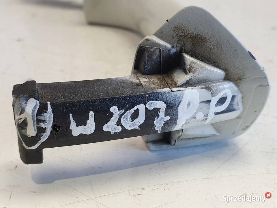 Mercedes W207 C207 A207 PRAWA KLAMKA ZEWNĘTRZNA Klamki Janów