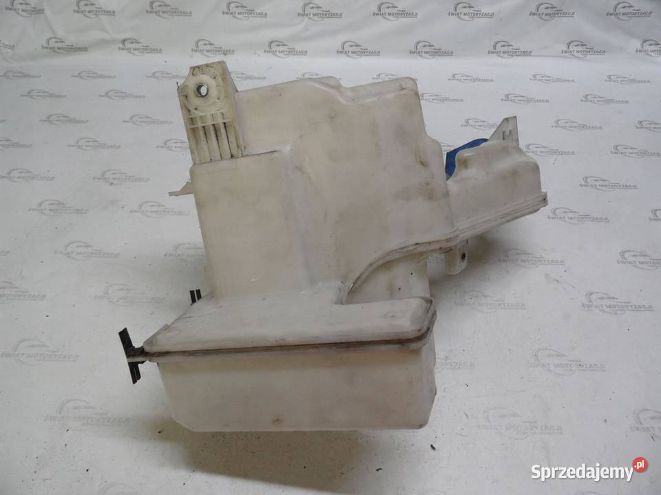 PASSAT B7 16 TDI 13r zbiorniczek spryskiwaczy