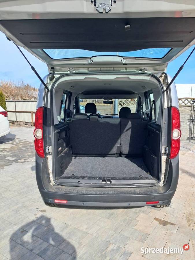 Opel combo 14 benzyna z turbina Łosice