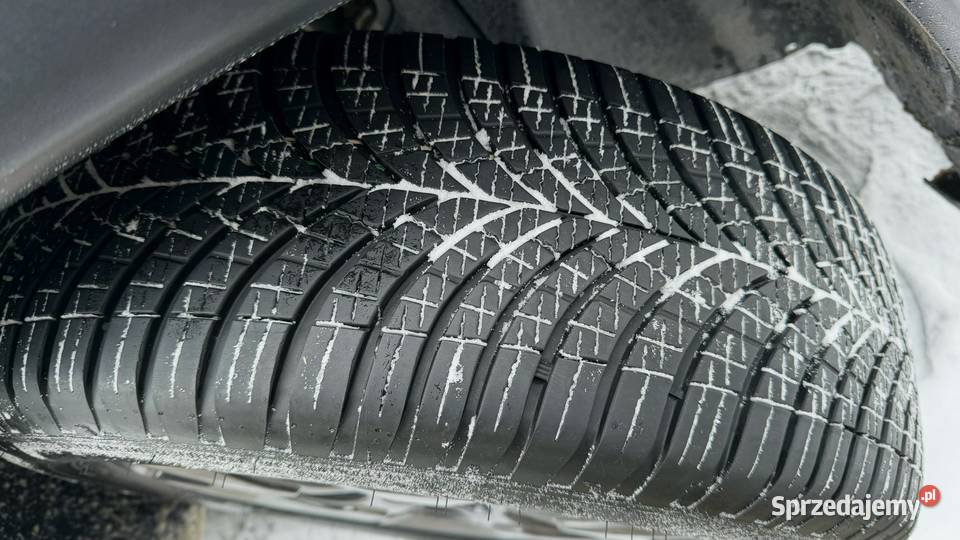 Jeep Compass 14 MAir Limited Serwisowany Compass Opatów