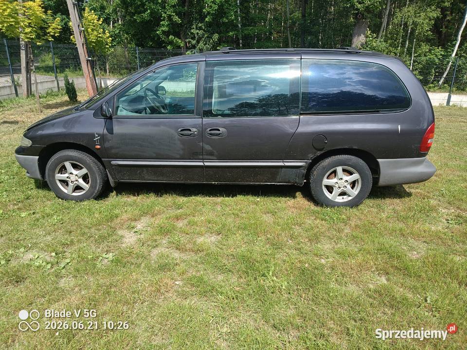 pogrzebowy chrysler grand voyager 24 151 koni Grand Voyager Szydłowiec