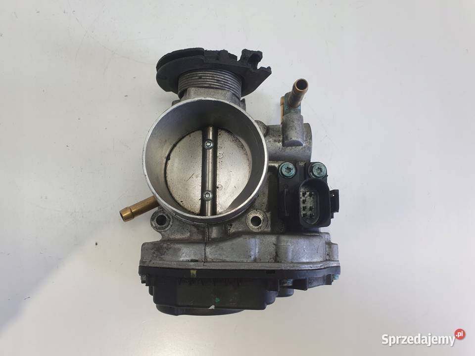 PRZEPUSTNICA VW Bora 16 8V 556108 zamiennik Chełm sprzedam