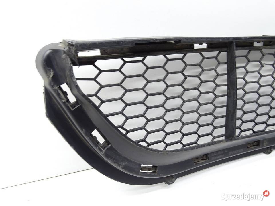 KRATKA ZDERZAKA ŚRODKOWA PRZÓD PRZEDNIA 7897759 osobowe sprzedam