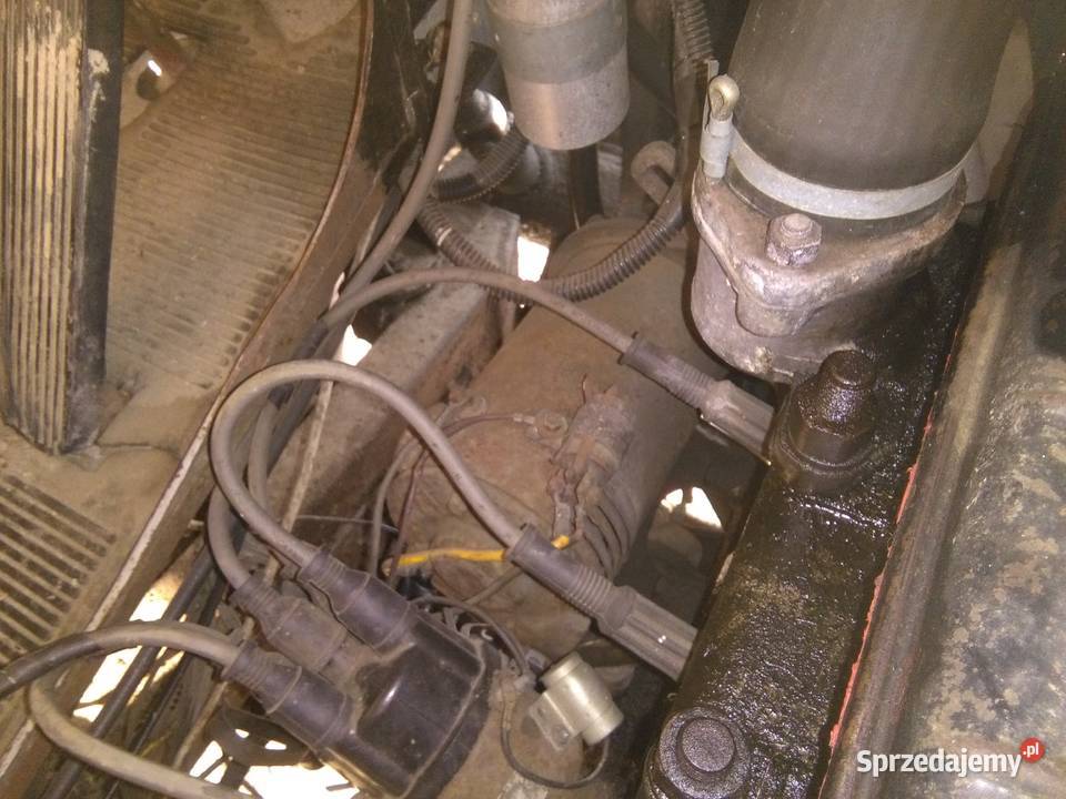 Sprzedam Żuk skrzyniowy S21 na masie benzyna Dobra