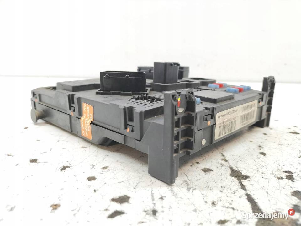 SKRZYNKA BSI 9657999680 E0100 Peugeot Partner I