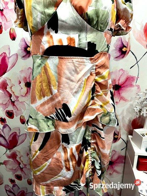 shein sukienka imprezowa modny wzór falbanki kolorowy Choszczno