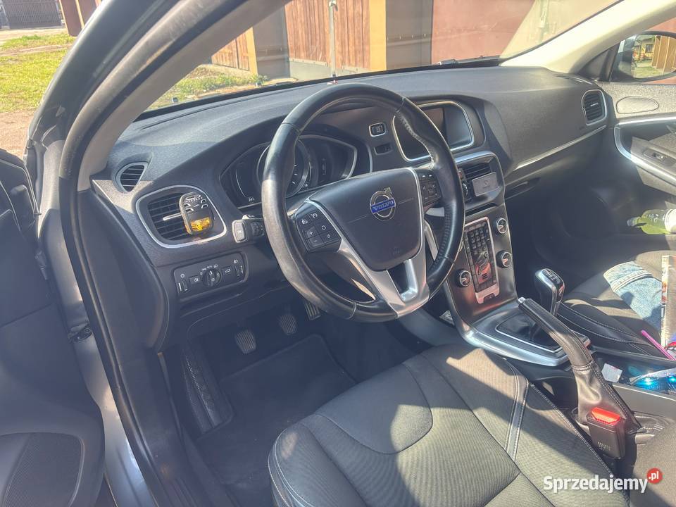 Sprzedam VOLVO v40 Płock