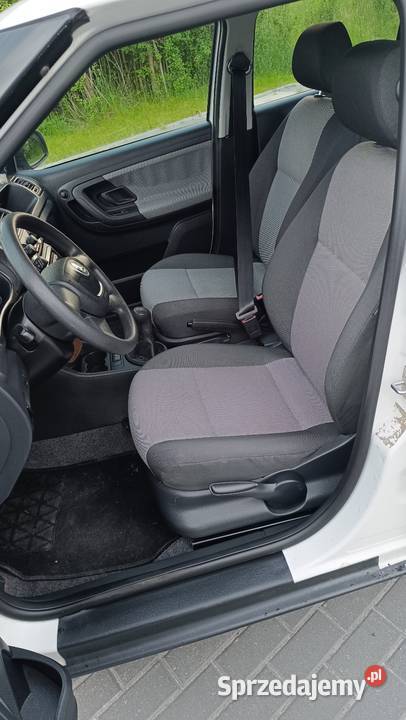 Skoda fabia 12 MPI klima niski przebieg biała Łuków