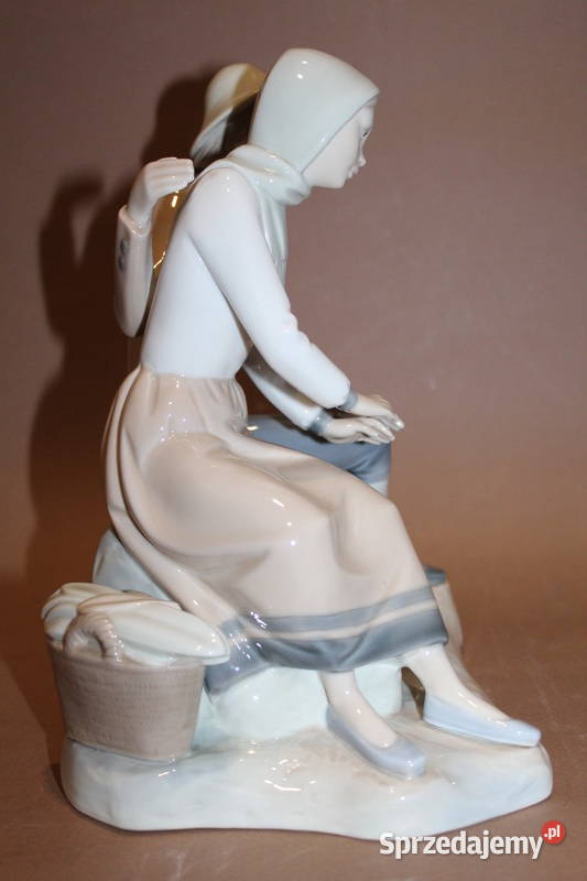 figurka Zaphir para ognisku wys 28 892	Fiaf zachodniopomorskie sprzedam