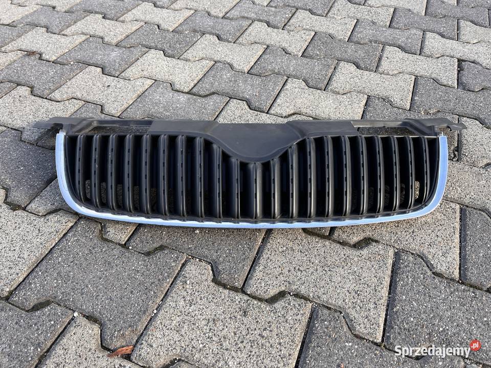 Atrapa chłodnicy grill Skoda Rapid Roomster Kęty sprzedam