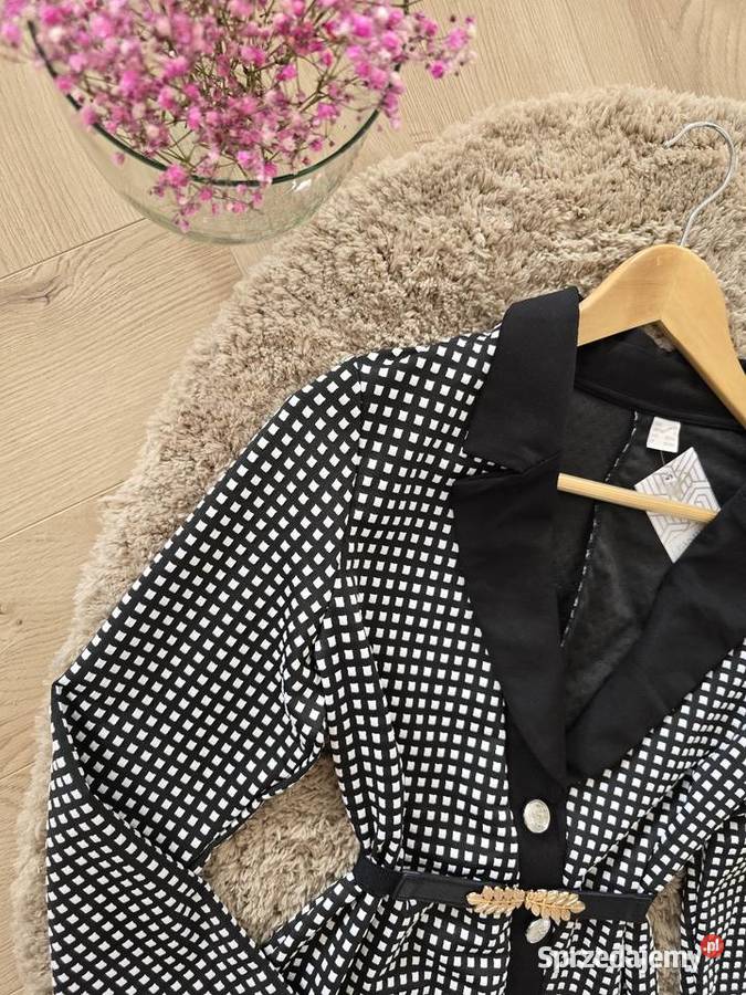 Sukienka biznesowa Ozdobne Guziki śląskie Rybnik