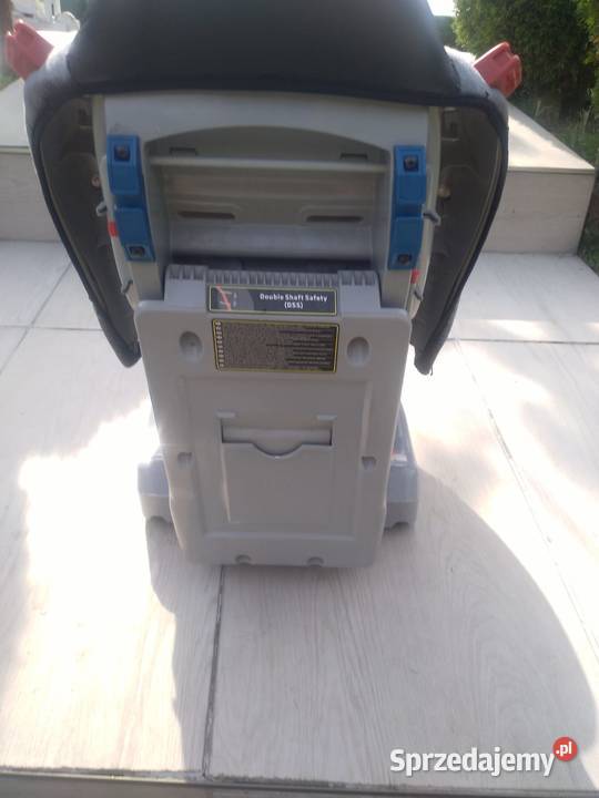 Sprzedam BEZWYPADKOWY fotelik samochodowy firmy ISOFIX Rybnik
