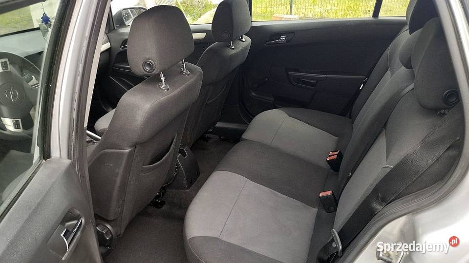 Opel Astra H kombi 17cdti 2008 do codziennego Opel Pabianice