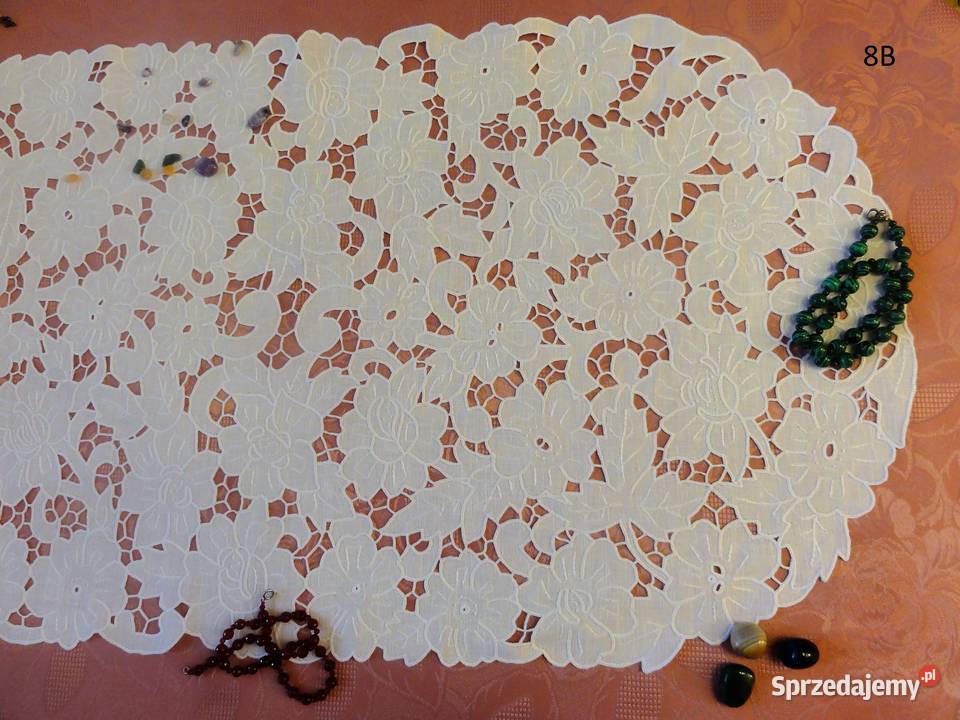 Serweta serwetka bieżnik bogato haftowany Bukiet lubelskie Lublin