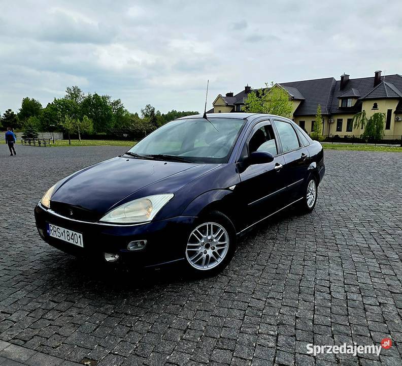 Ford Focus Ghia 18 270655km Łańcut