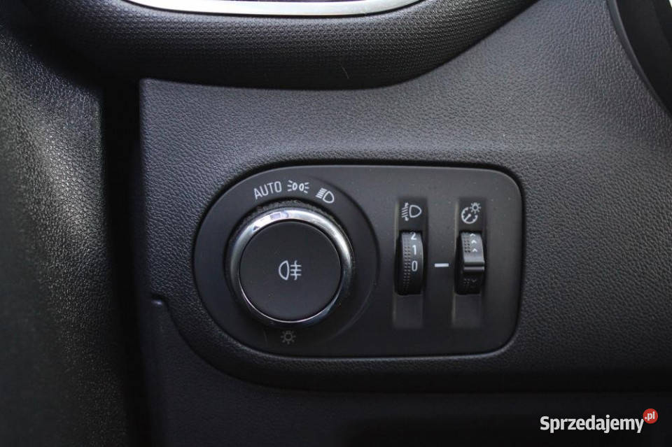 Opel Crossland 2023r Salon Kam Cofania Podgrzew manualna Gdańsk sprzedam